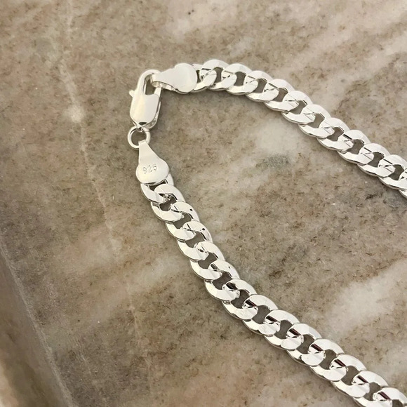 925 Sterling Silver Curb Chain Link Necklace Minimalist Stacking Layer Necklace - Picture 4 of 4